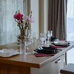 Luxury City Centre Apartment With Barbecue Grill