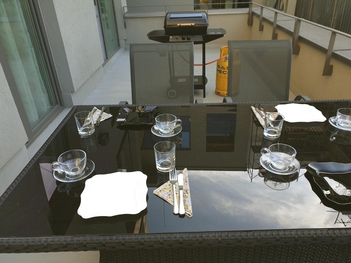 Luxury City Centre With Barbecue Grill Apartment